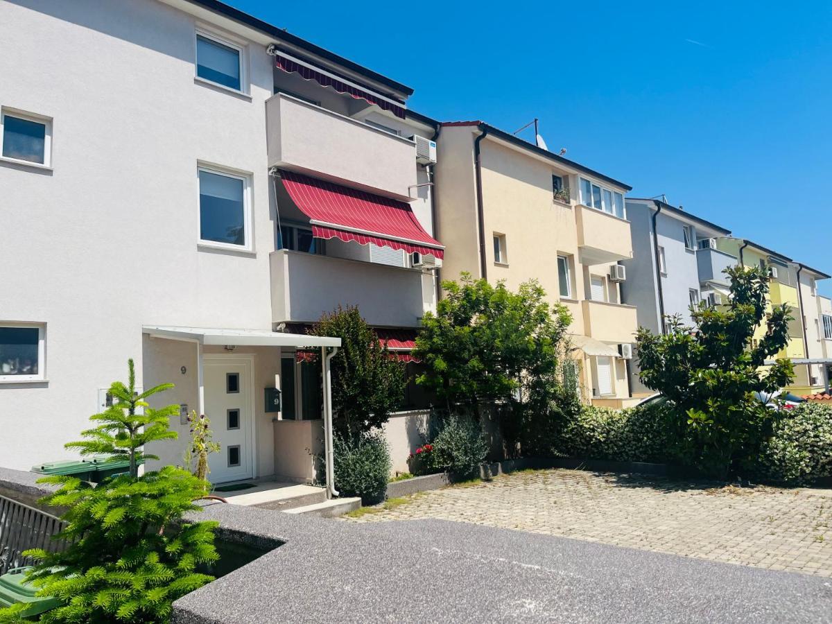 Ferienwohnung Mima Pula Exterior foto